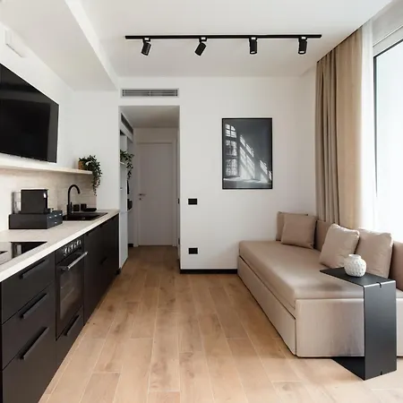 San Lorenzo Labicana Luxury Apartment